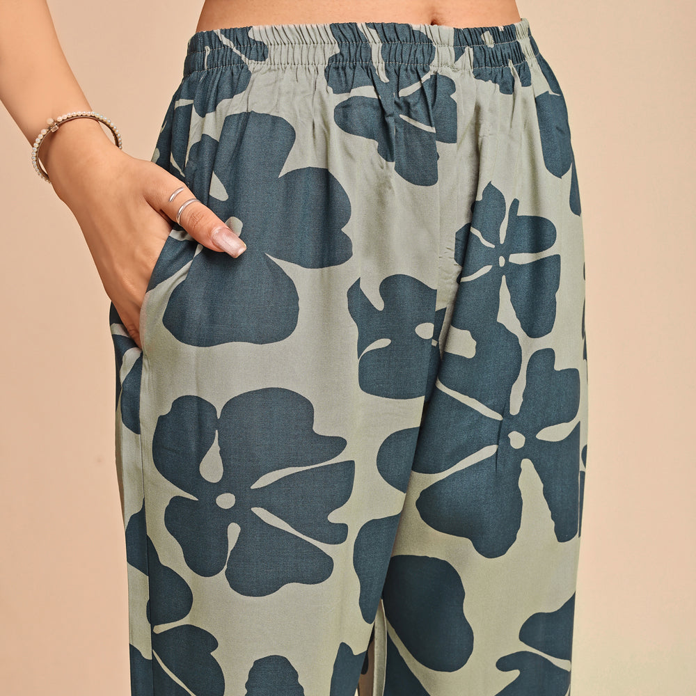 two-piece clothing set