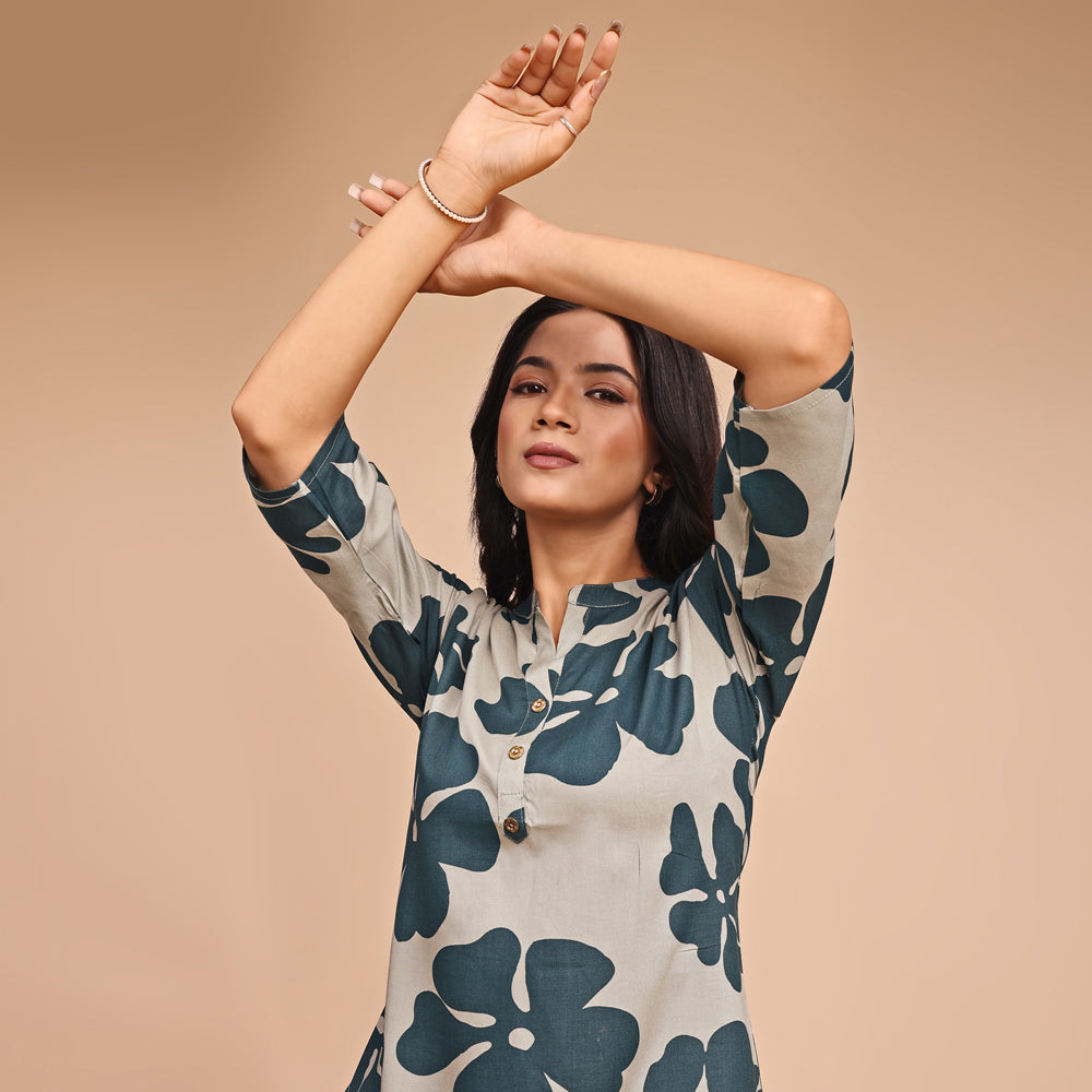 two-piece clothing set