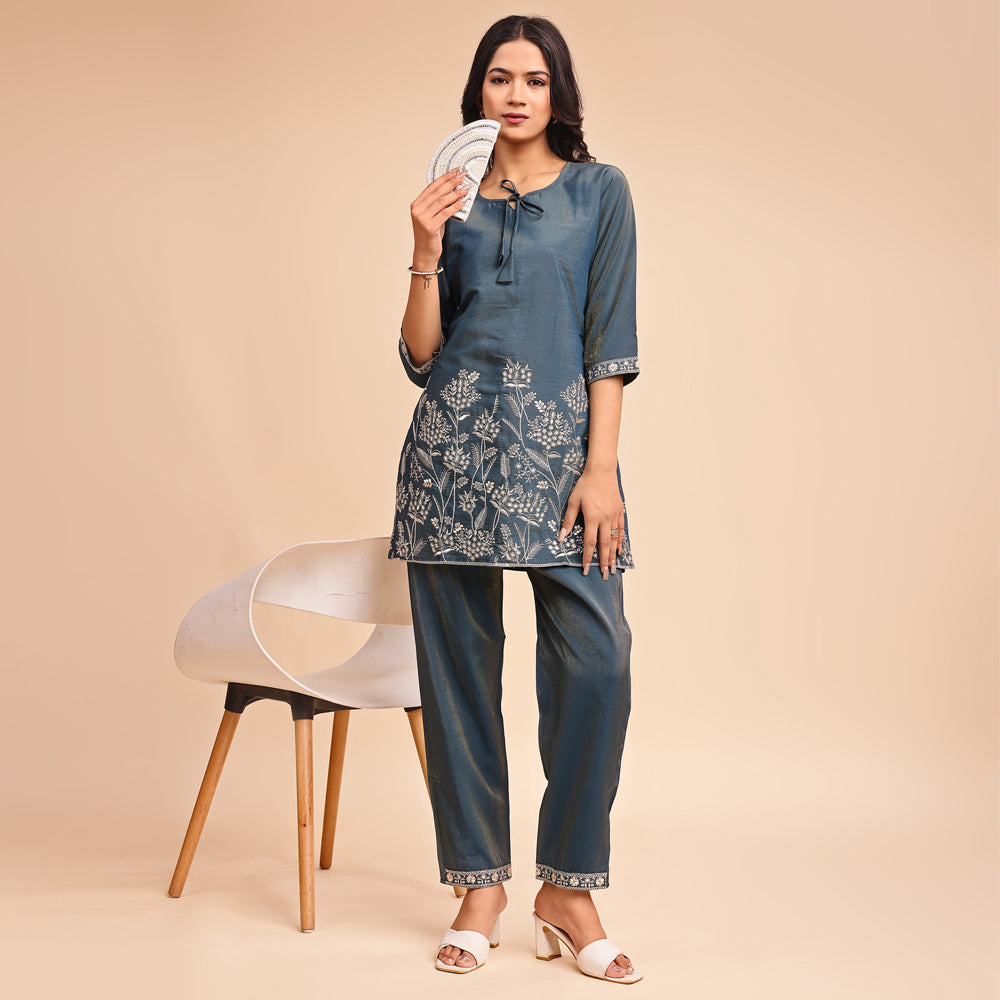 Casual & Trendy Cord Set – Effortless Style Meets Everyday Comfort