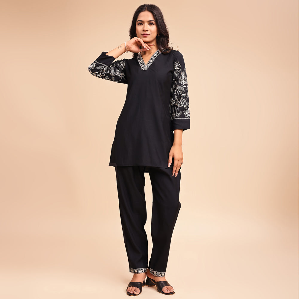 Casual And Trendy Cord Set