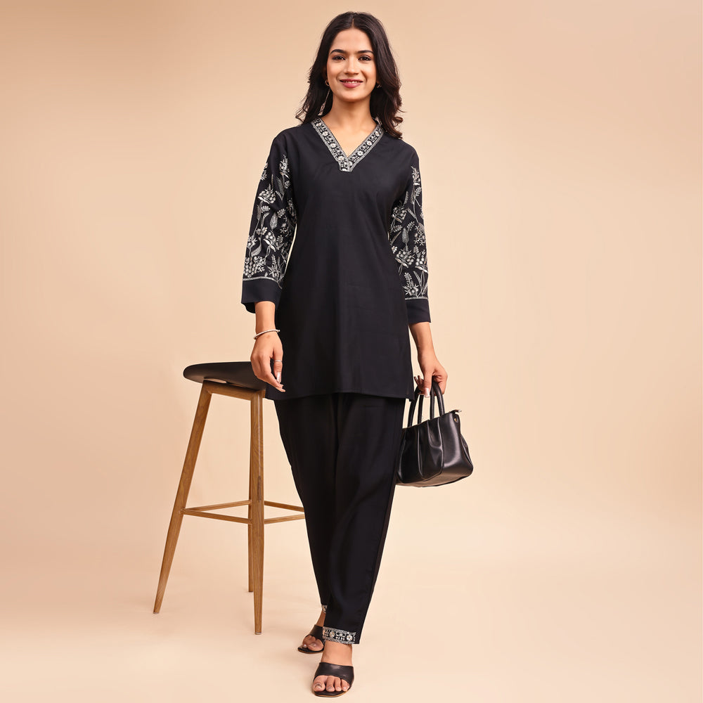 Casual And Trendy Cord Set