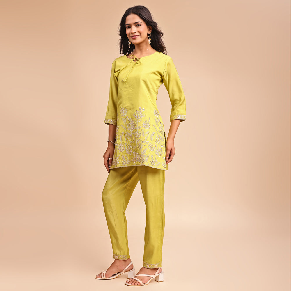 Casual & Trendy Cord Set – Effortless Style Meets Everyday Comfort