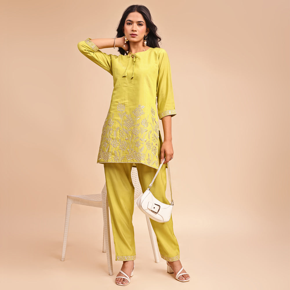 Casual & Trendy Cord Set – Effortless Style Meets Everyday Comfort