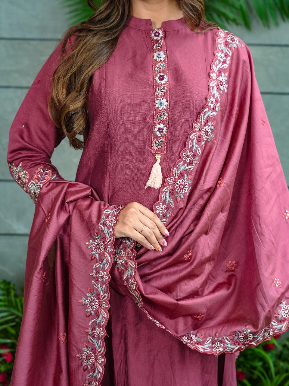 Elegant Embroidered Kurta Set