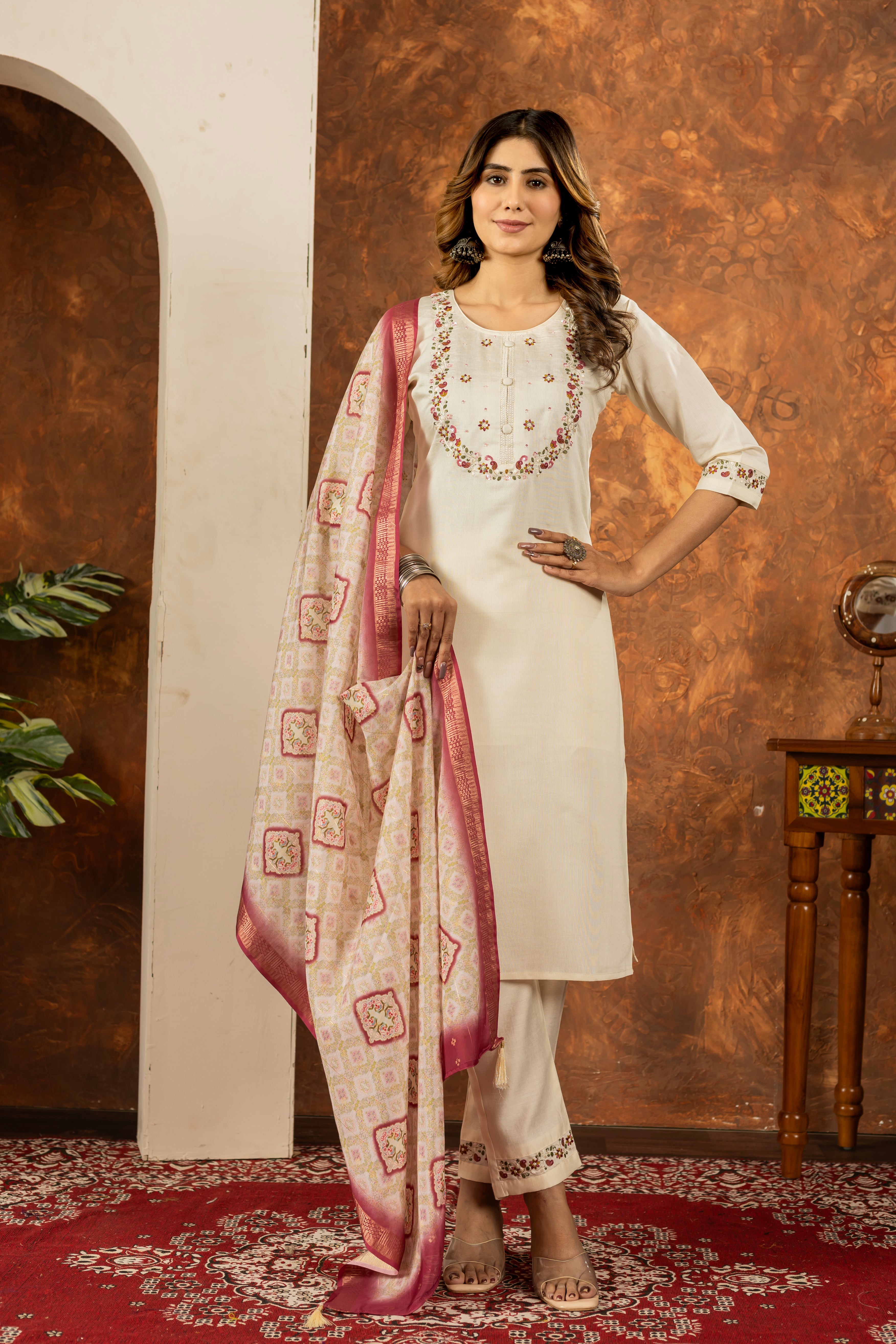 Elegant Women's Kurta Pant Set