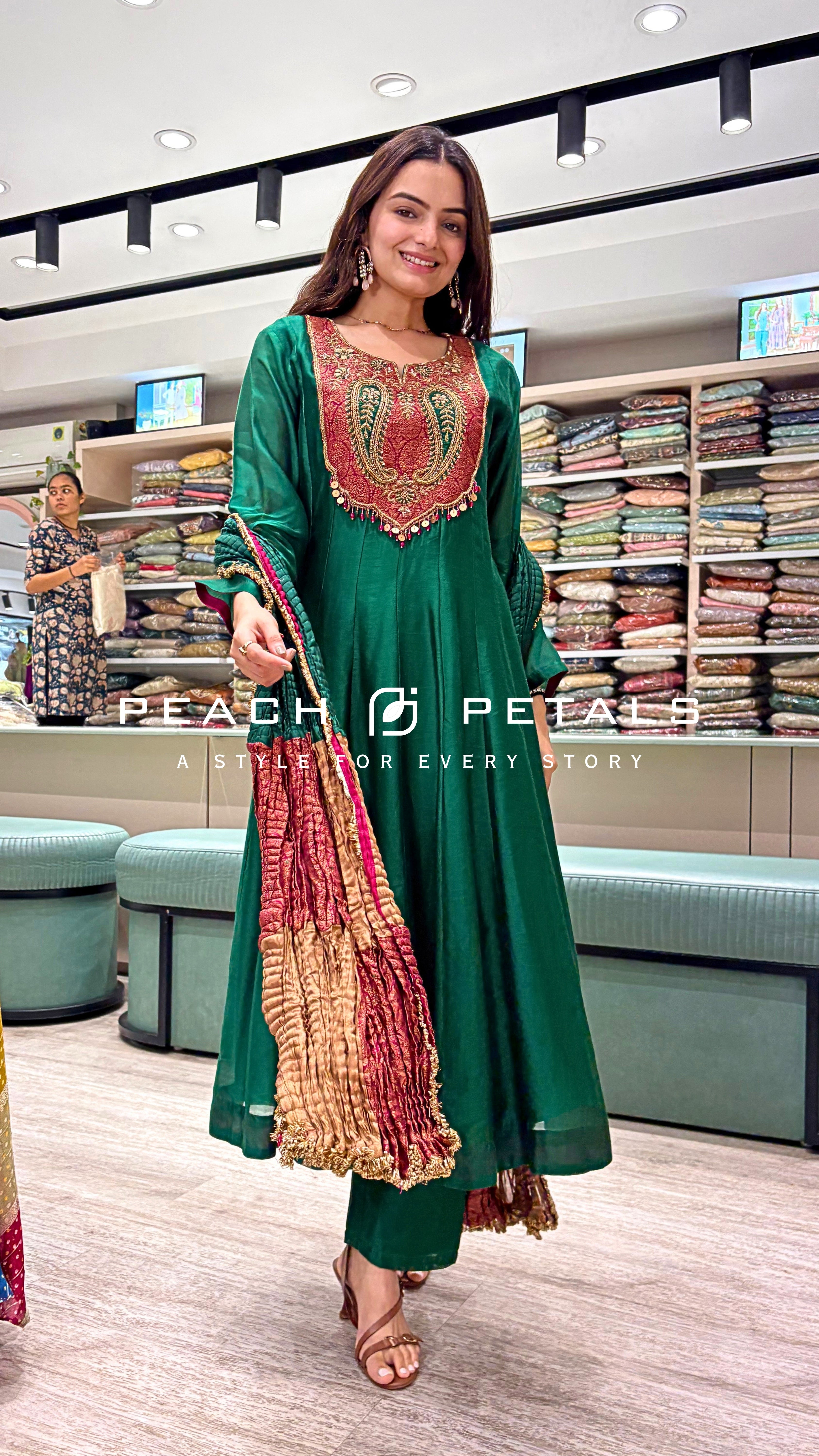 Elegant Emerald Green Embroidered Kurta Palazzo Set with Dupatta