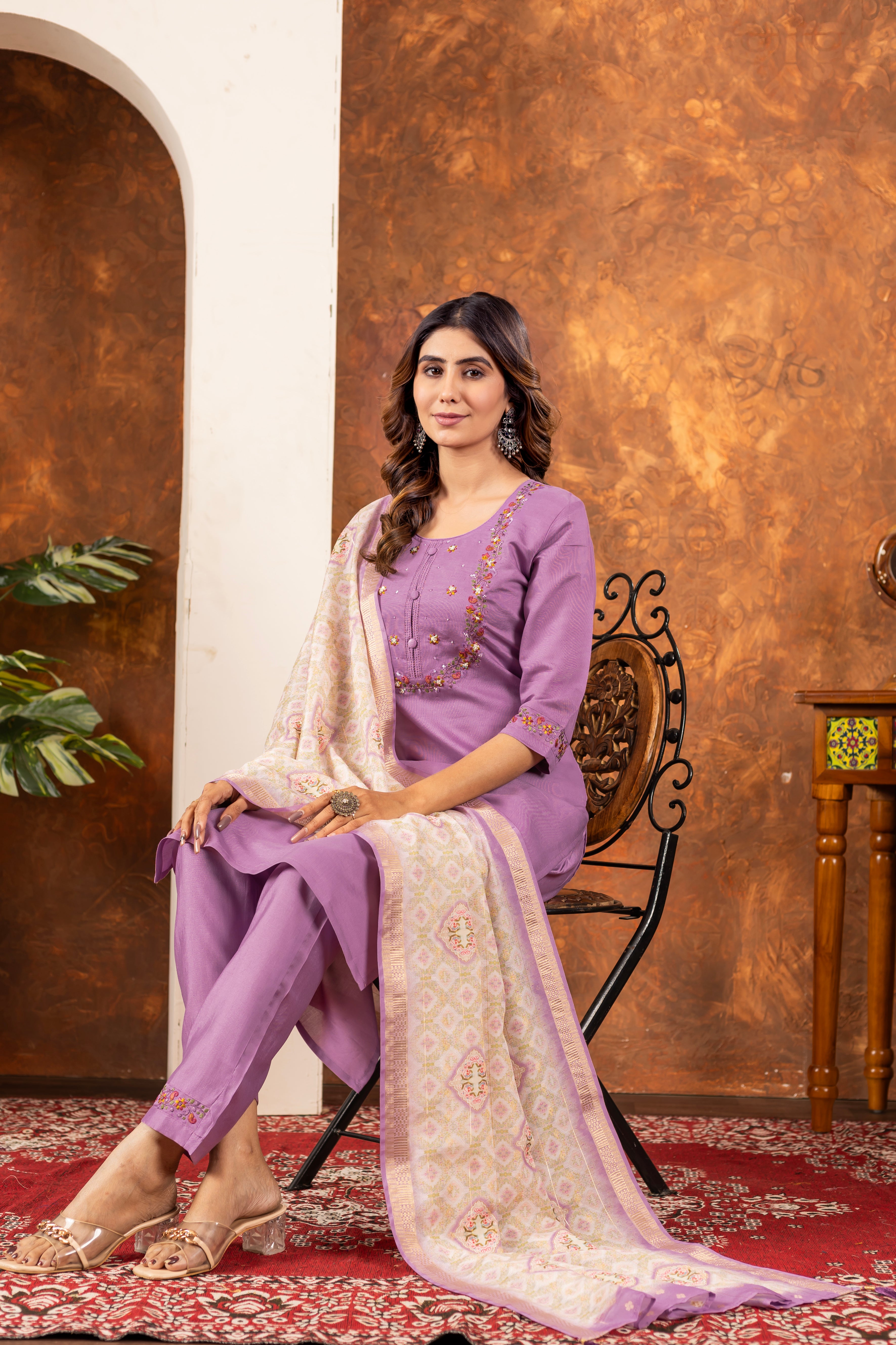 Elegant Women's Kurta Pant Set