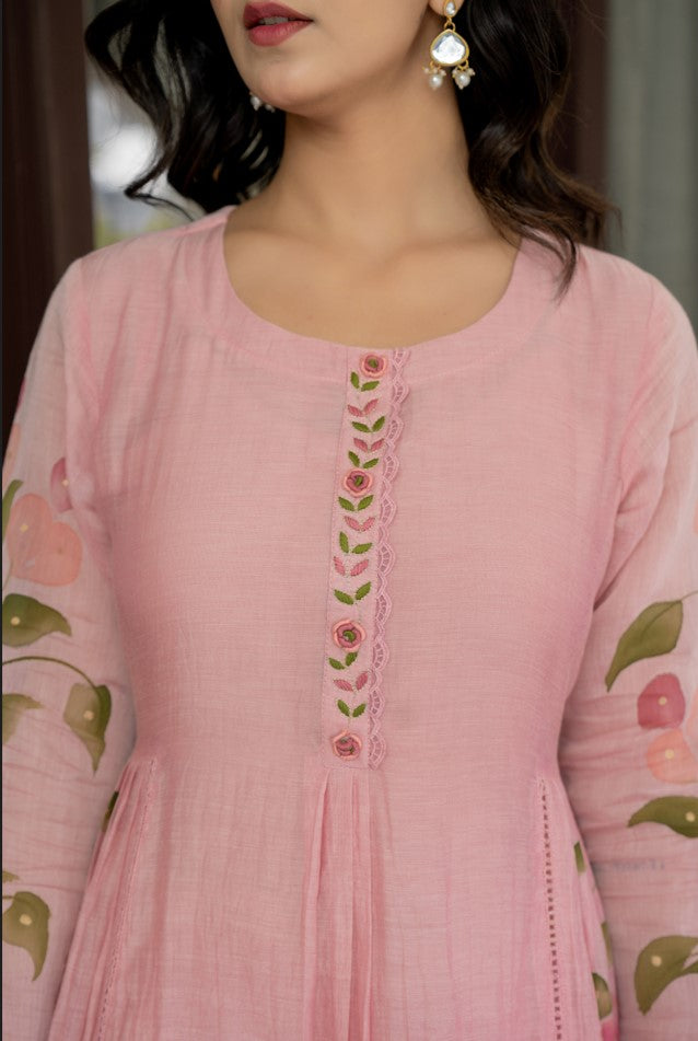 ANARKALI STYLE KURTI WITH MATCHING PANT AND DUPATTA