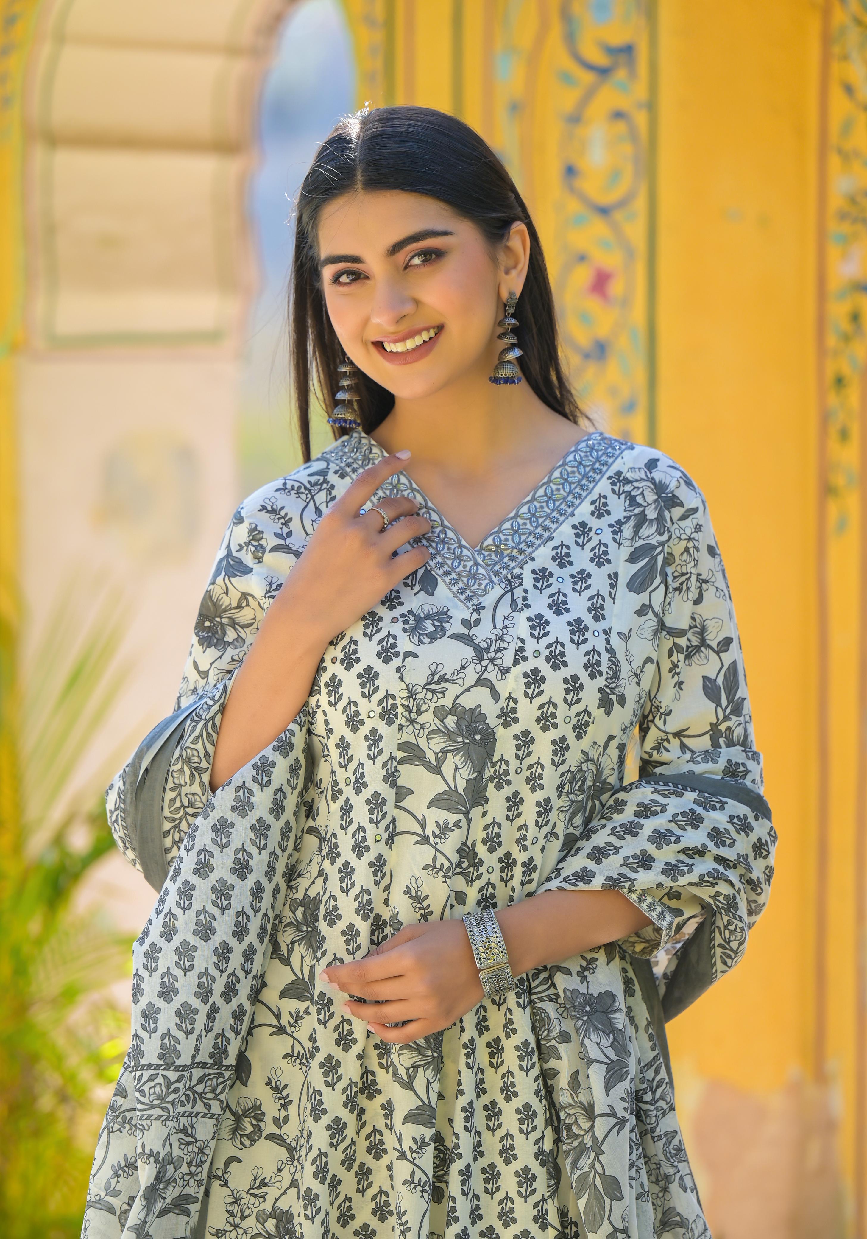 GRAY ANARKALI DUPATTA PANT PAIR