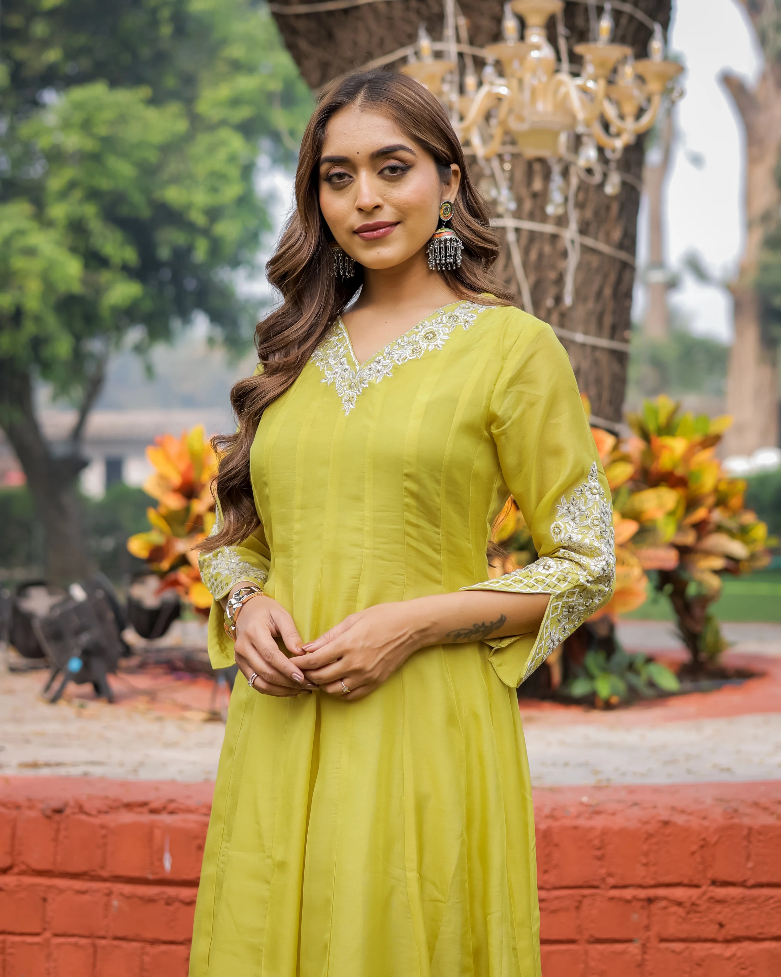 3-Piece Anarkali Suit - Pleated V-Neck Kurta, Pants & Dupatta