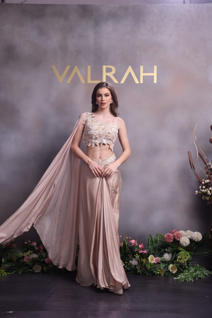 Designer Ready-to-Wear Saree for Women | Easy Draping Saree with Blouse Piece