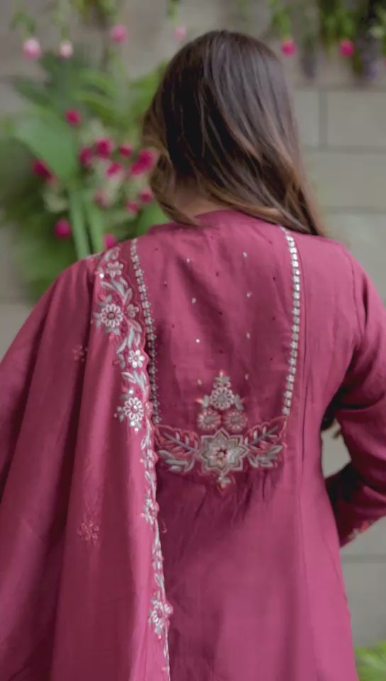 Elegant Embroidered Kurta Set